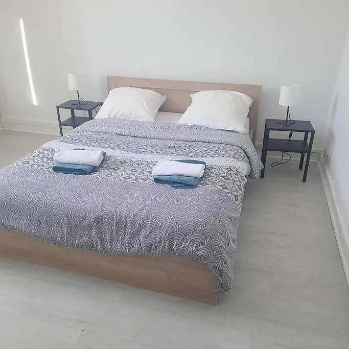 Holiday home Maison Brest Avec De Grands Volumes Villa